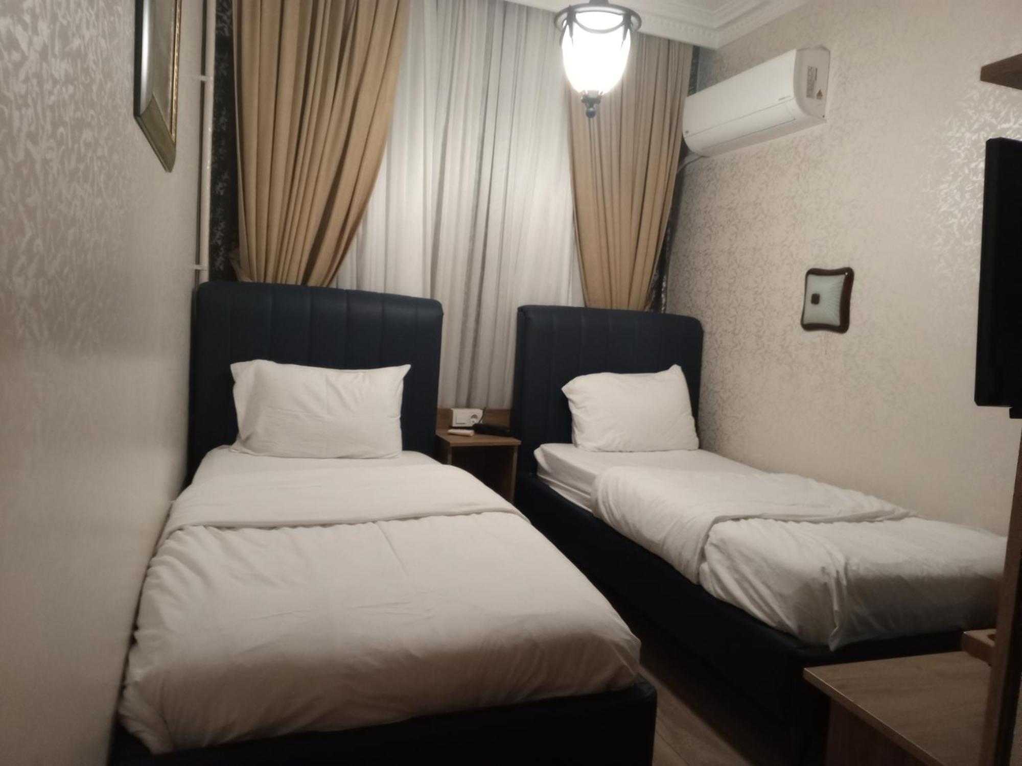 เคิชก์ โอเต็ล คาดิเคย Hotel อิสตันบูล ภายนอก รูปภาพ