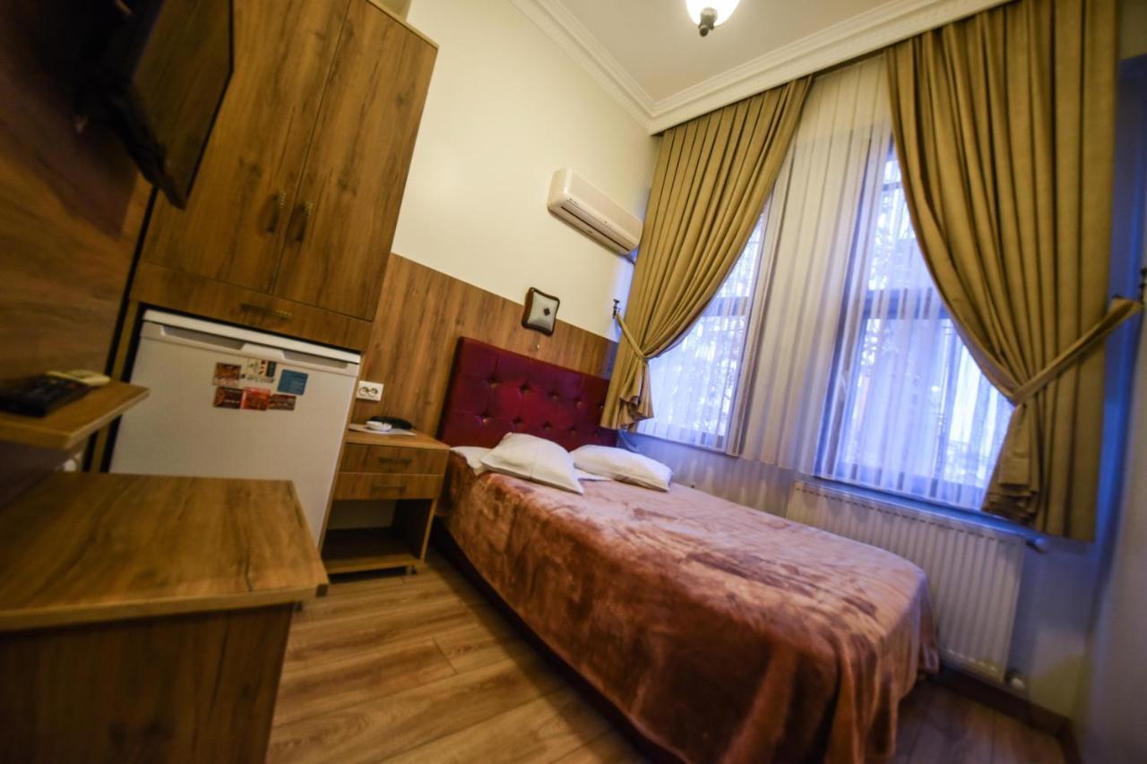เคิชก์ โอเต็ล คาดิเคย Hotel อิสตันบูล ภายนอก รูปภาพ